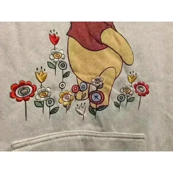 Disney Licensed Embroidered Pullover  Hoodie Medium Winnie The Pooh #698U Small - Picture 4 of 8